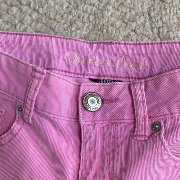 Shorts - Picture 3 of 3